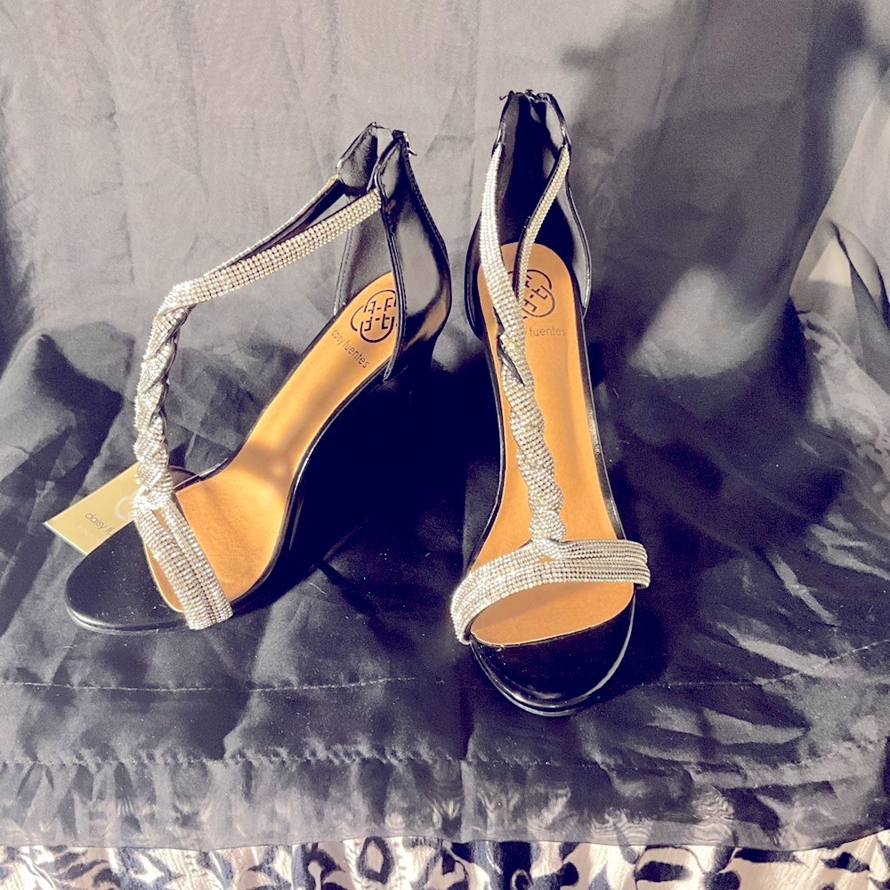 Daisy Fuentes Black Heiress Stiletto